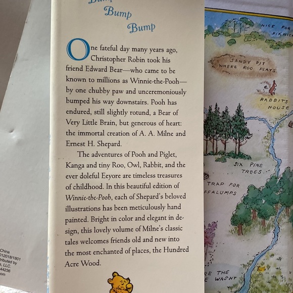 Winnie -the-Pooh Hardcover Collectible Book - Picture 6 of 9